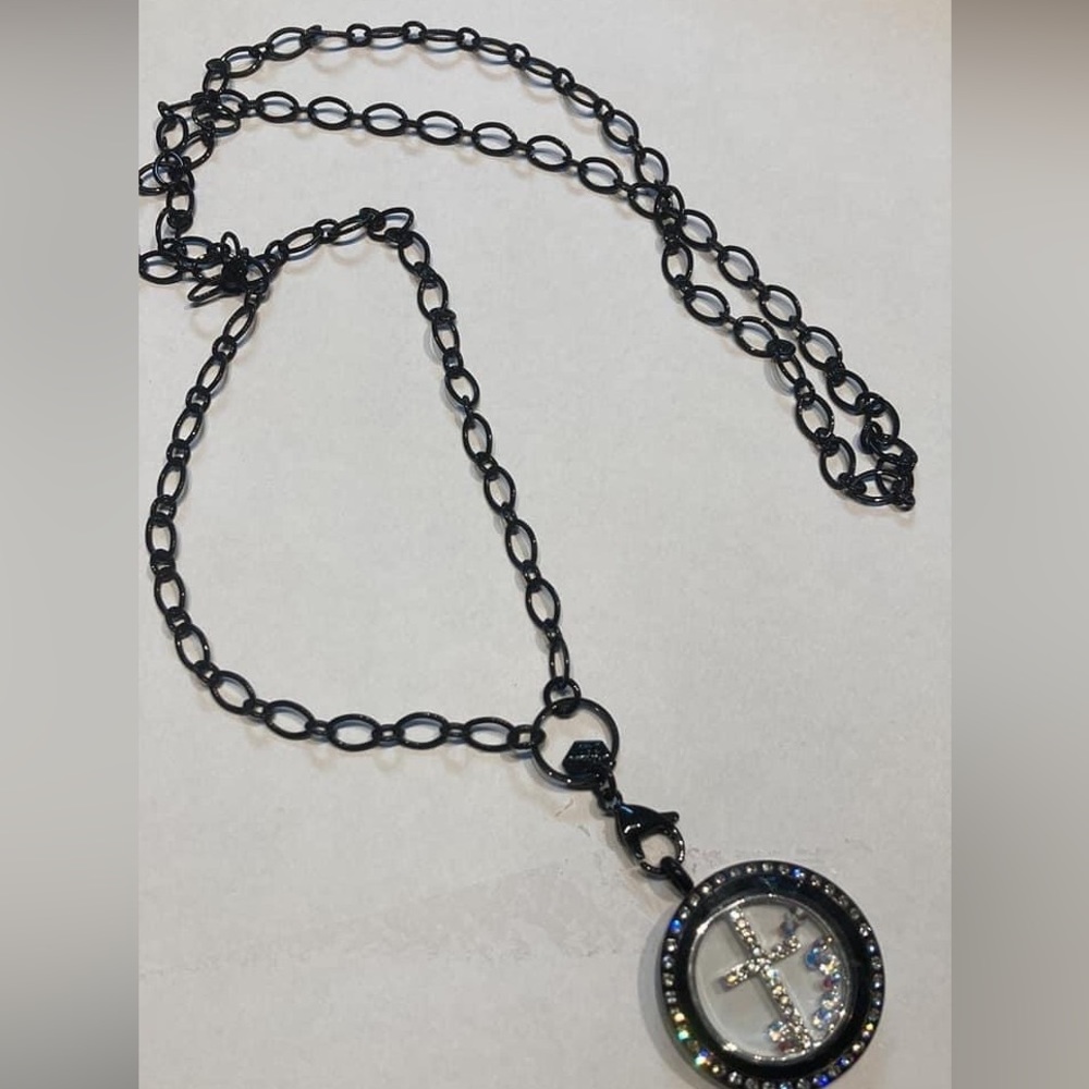 Origami Owl Locket Necklace